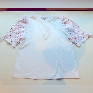 LOFT elbow length sleeves tee. Embroidered polka dot sleeves. Size L. Unworn.